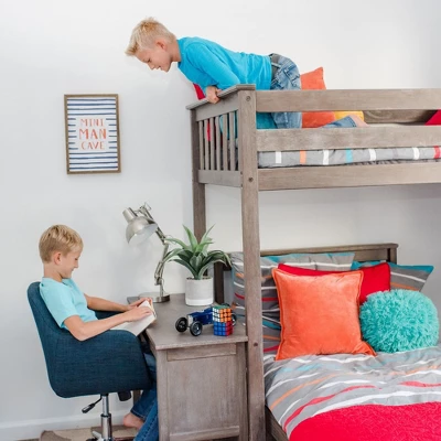 Max & Lily L-Shaped Twin Over Twin Bunk Bed With Desk 5 Max & Lily L-Shaped Twin Over Twin Bunk Bed With Desk - Image 3