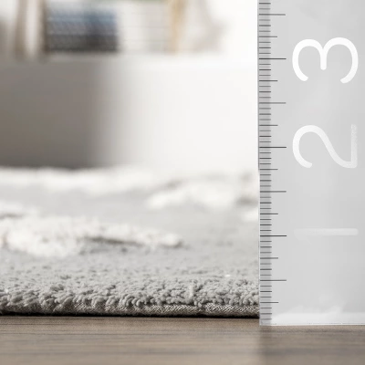 NuLOOm Raised Stars Kids Machine Washable Area Rug 4 NuLOOm Raised Stars Kids Machine Washable Area Rug - Image 2